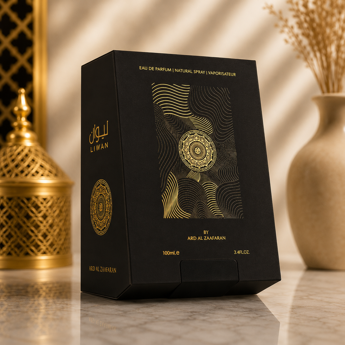 Boîte Liwan Eau de Parfum 100ml noir et or, coffret de présentation premium, photographie produit sur fond marbre pour Doraluxe Maroc.